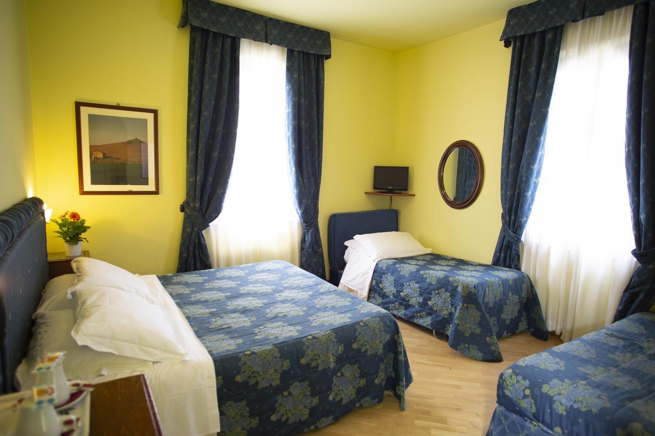 Hotel Ristorante Piccolo Chianti Сієна Екстер'єр фото