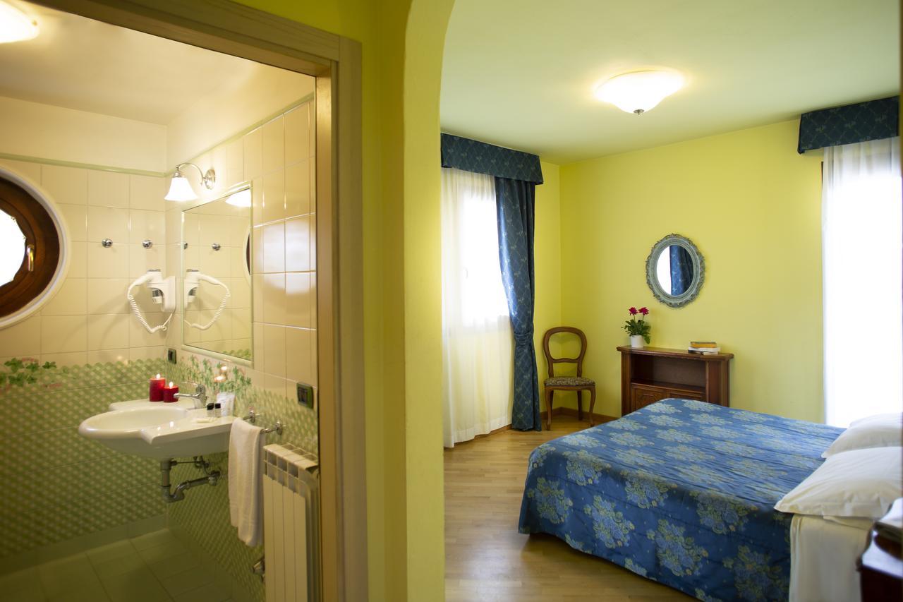 Hotel Ristorante Piccolo Chianti Сієна Екстер'єр фото